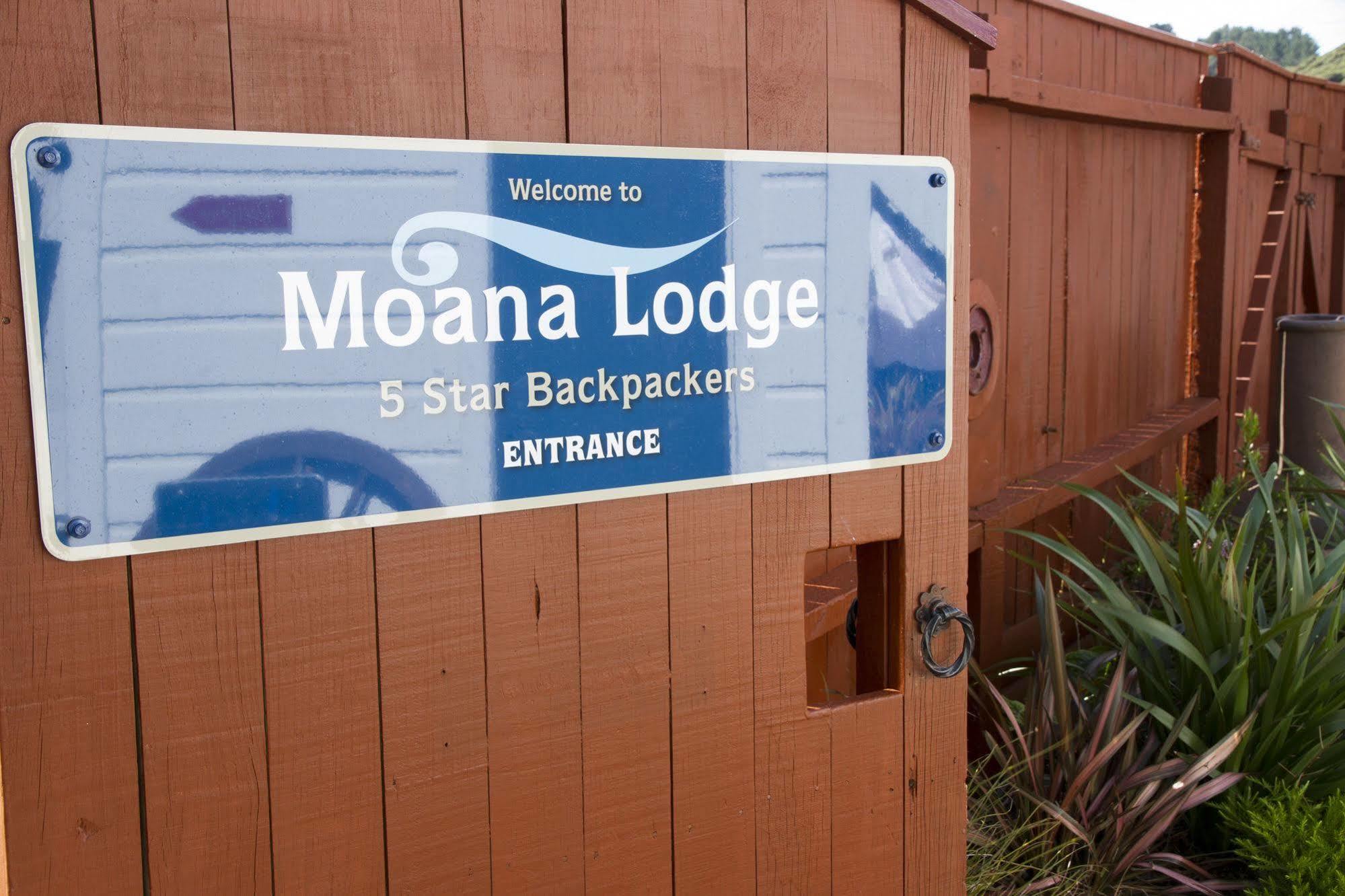Moana Lodge Plimmerton Exterior photo